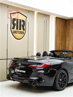 بي ام دبليو 8 الفئة